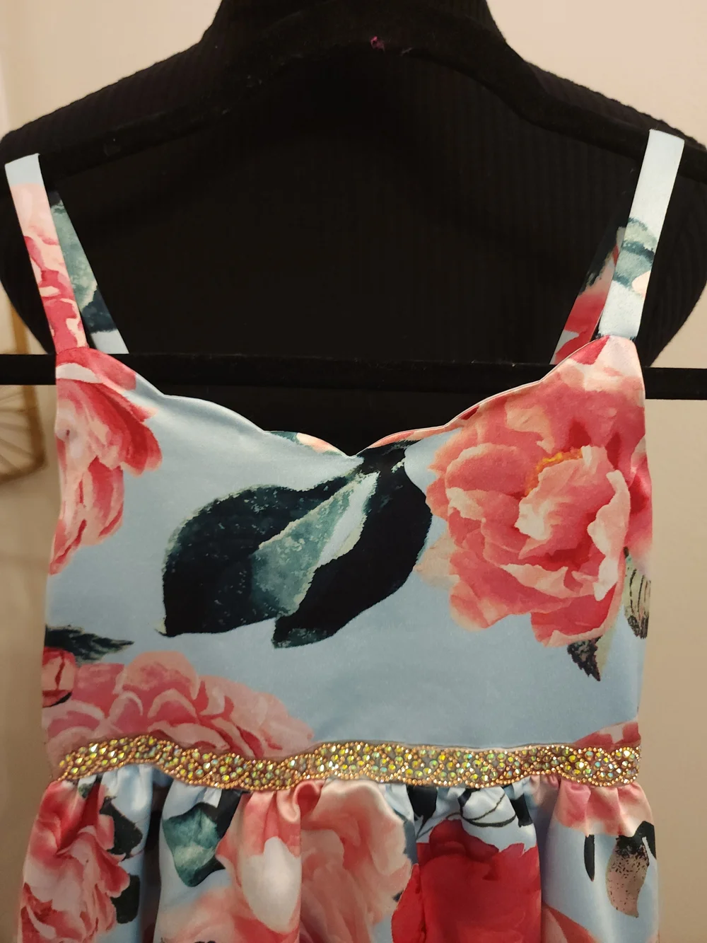 Beautiful Flower Dress - Picture 1 of 8